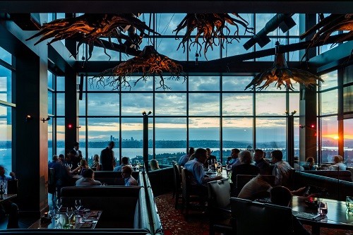 Los mejores bares de vinos en Bellevue Washington |  Restaurante Ascend Prime Steak y Sushi 