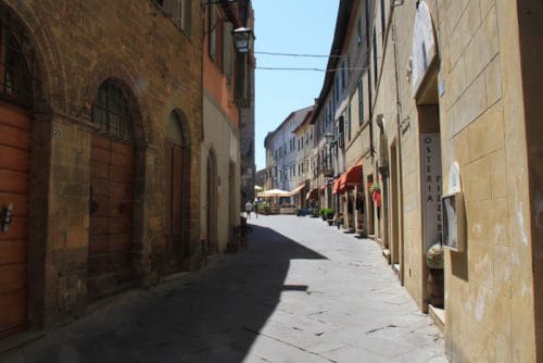 Qué hacer en Montalcino Italia |  Tours de vino y comida en Montalcino Italia