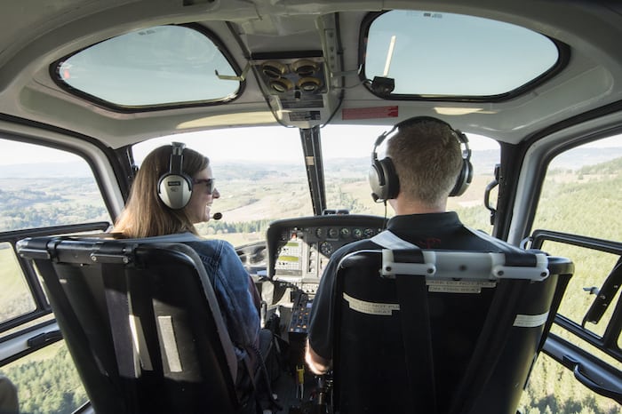 Recorridos vinícolas en helicóptero en Oregón operados por Precision Helicopters