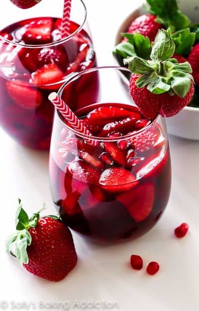 Sangría roja de fresa |  Los mejores ingredientes de sangría roja |  Winetraveler.com