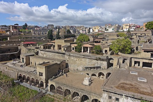 Las mejores cosas inusuales para hacer en Nápoles, Italia - Visita Herculano y Pompeya