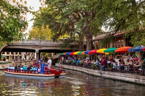Cruceros fluviales y cosas que hacer en San Antonio