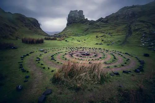 Isla de Skye Fairy Glen: Dónde visitar en Escocia