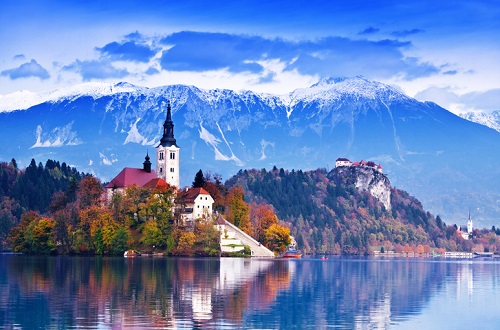 Castillo y lago de Bled en Eslovenia