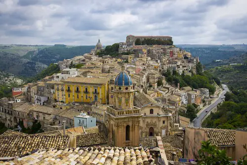 Artículos de viaje sobre Sicilia - ¿Por qué es famosa Sicilia?  Ragusa - Arquitectura barroca |  Winetraveler.com
