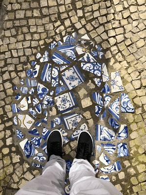 Azulejos coloridos azulejos de cerámica en lisboa, portugal |  Winetraveler.com