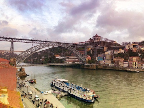 Cruceros fluviales en Oporto - Las mejores cosas que hacer en Oporto Portugal |  Winetraveler.com